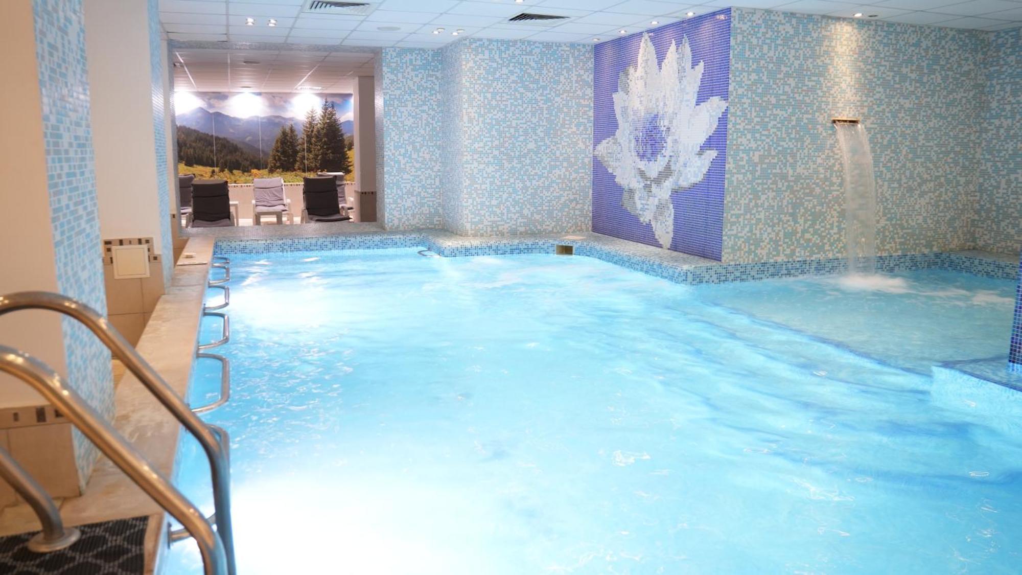 Balneo Comlex Medica Narechen Hotel Narechenski Bani Bagian luar foto