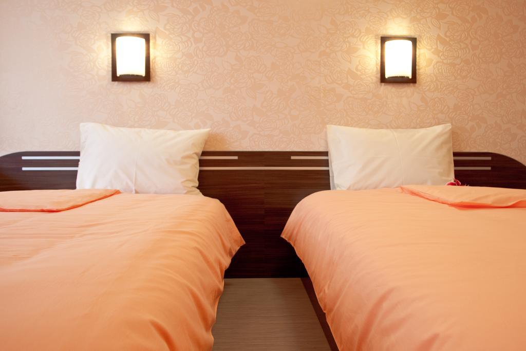 Balneo Comlex Medica Narechen Hotel Narechenski Bani Ruang foto