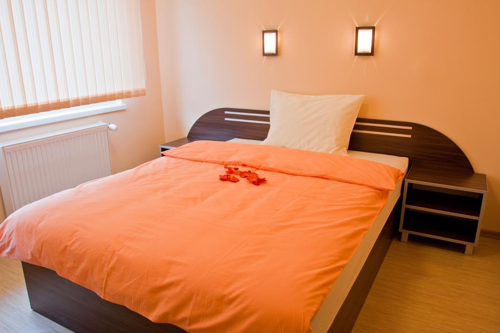 Balneo Comlex Medica Narechen Hotel Narechenski Bani Ruang foto