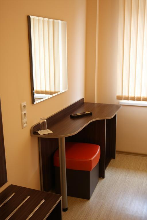 Balneo Comlex Medica Narechen Hotel Narechenski Bani Ruang foto
