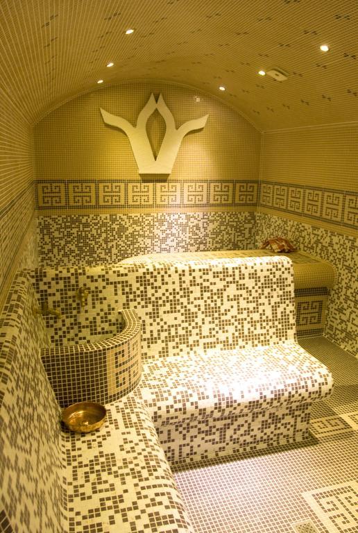 Balneo Comlex Medica Narechen Hotel Narechenski Bani Bagian luar foto