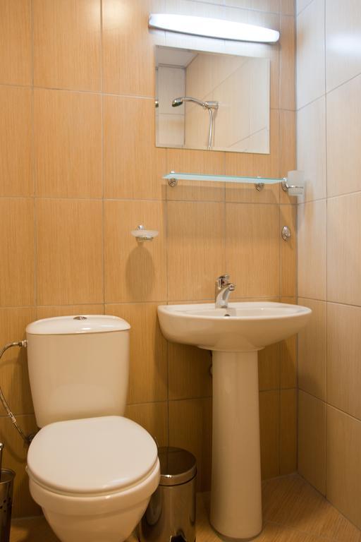 Balneo Comlex Medica Narechen Hotel Narechenski Bani Ruang foto